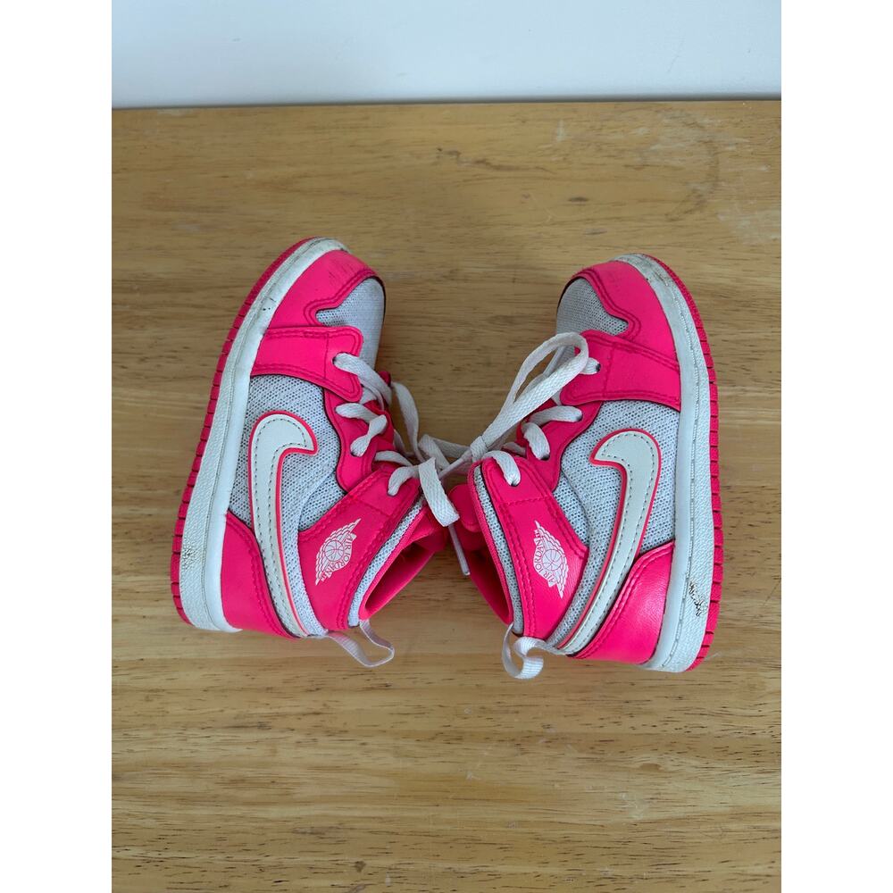 Nike Air Jordan 1 Mid 'Hyper Pink' sneakers Toddler/Girl's 7C - Picture 7 of 8